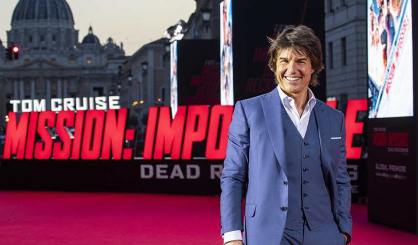 tom cruise gazete yazıyor