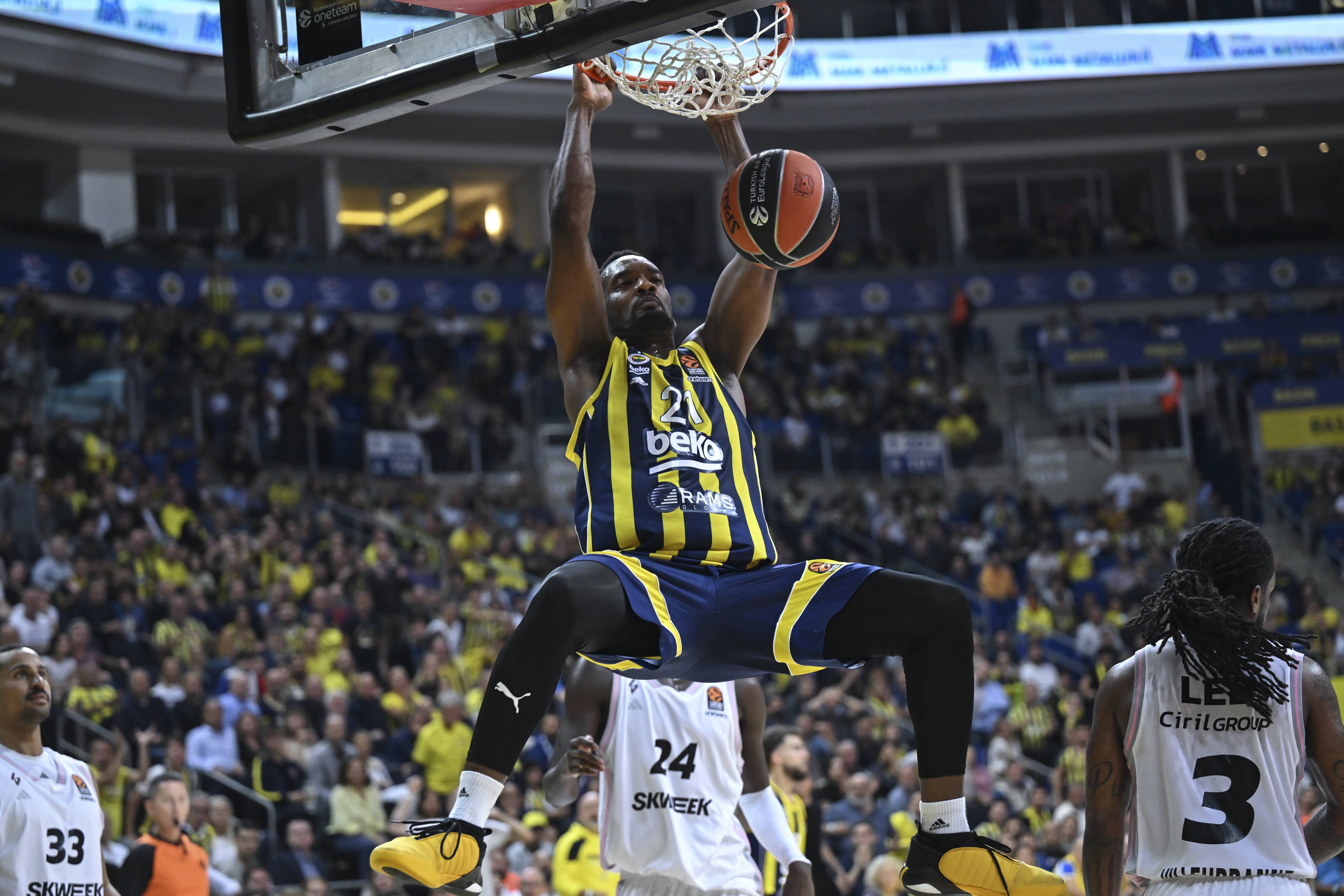 AA-20231019-32458729-32458720-FENERBAHCE_BEKO_LDLC_ASVEL (1)