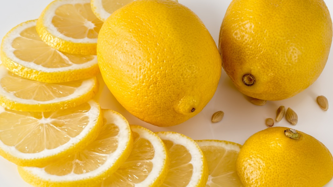 Limon seçerken nelere dikkat etmeliyiz_ Sulu limonun püf noktası kabuğunda gizliymiş… (1)