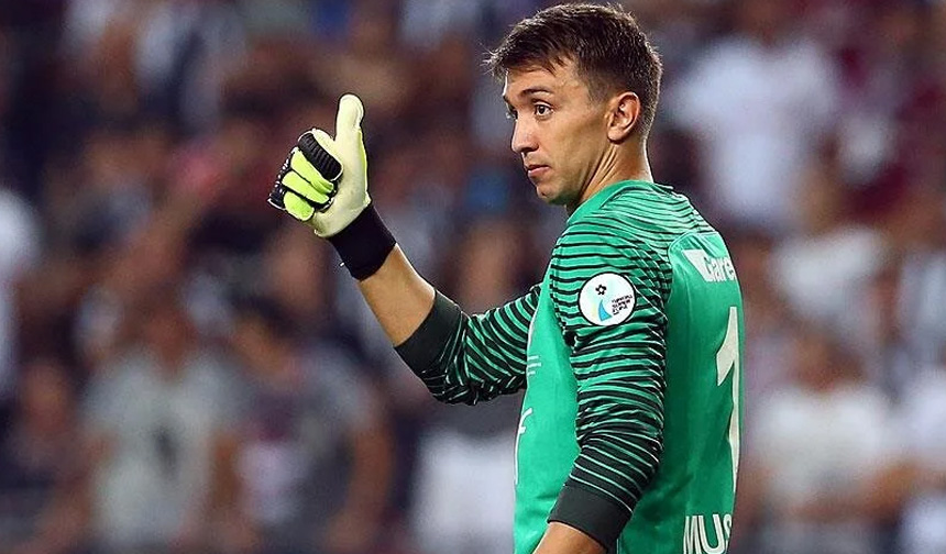 Muslera-3