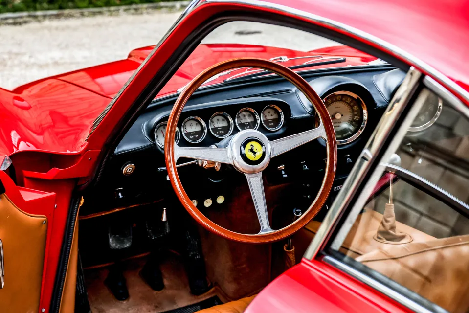 Ferrari6...