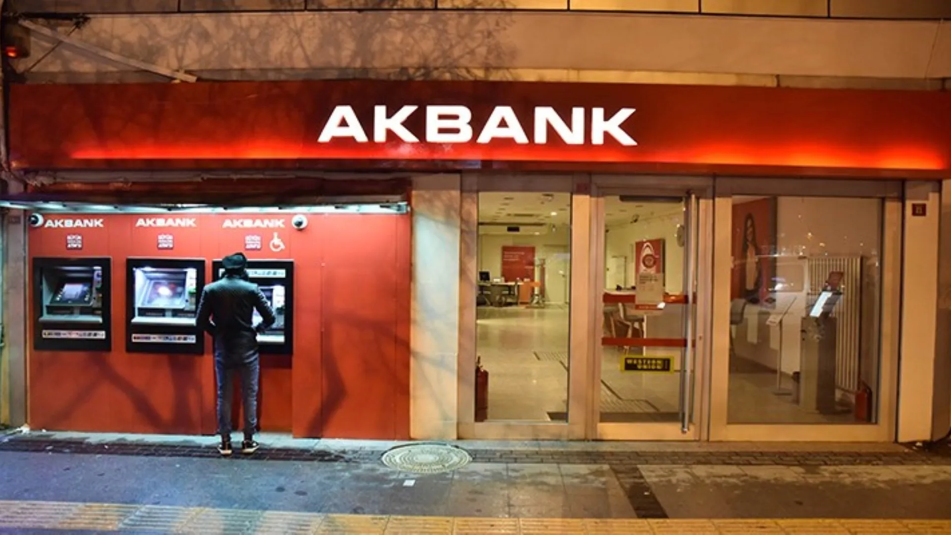 Akbank Fast Uluslararasi Hizmetini Baslatti E5362C4C 71D9 420A A377 Dfc80261B911