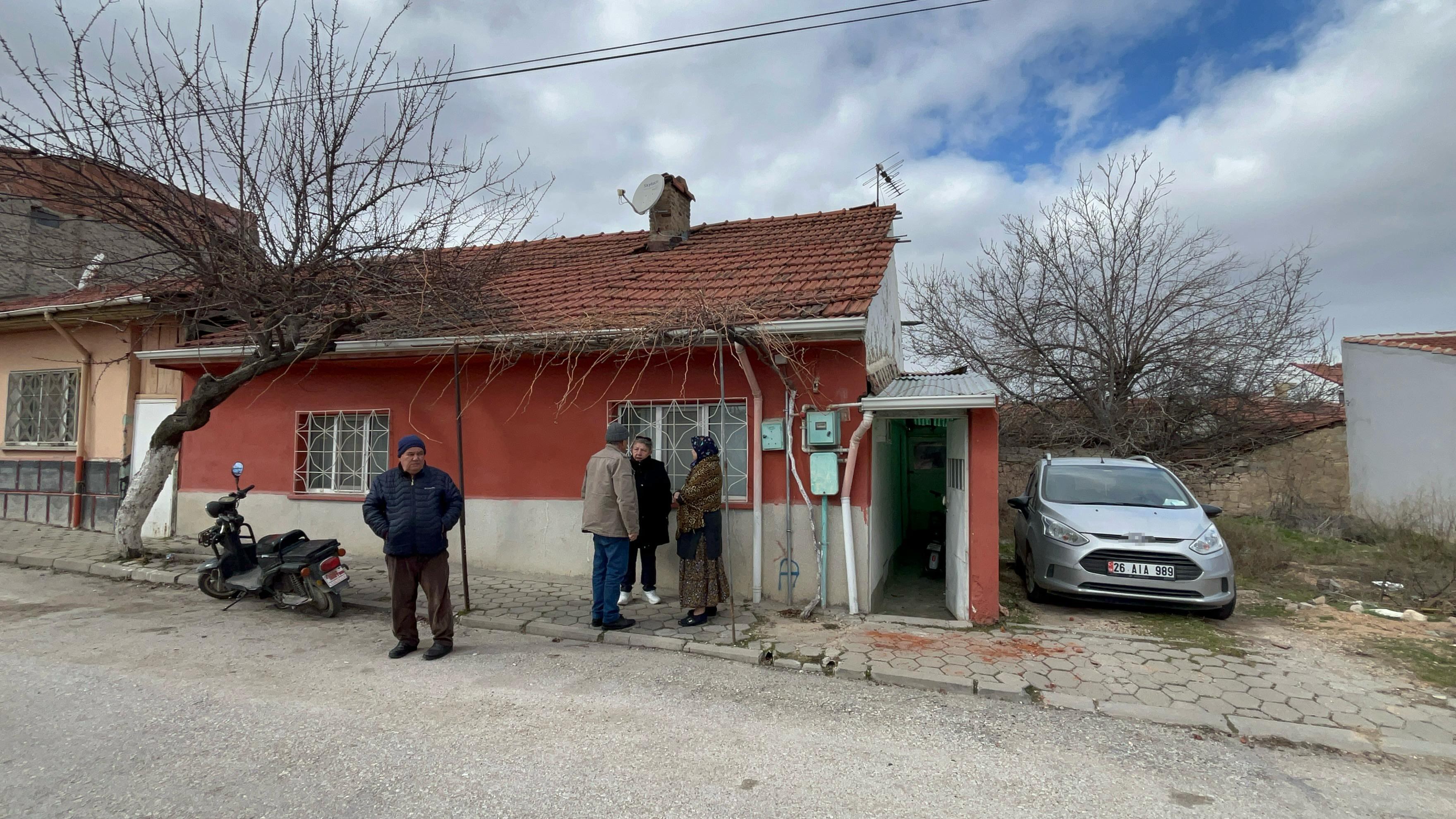 eskısehır-yaslı adamı fareler yedı