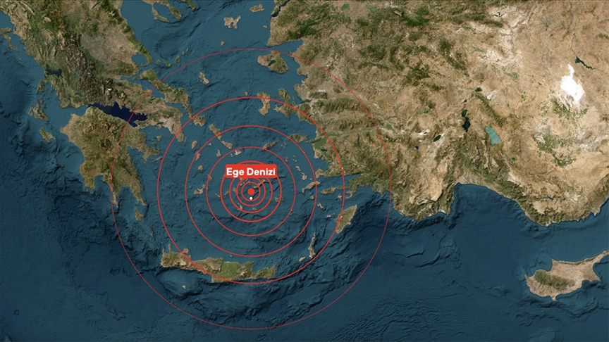 ege denızınde 5.2 buyuklugunde deprem