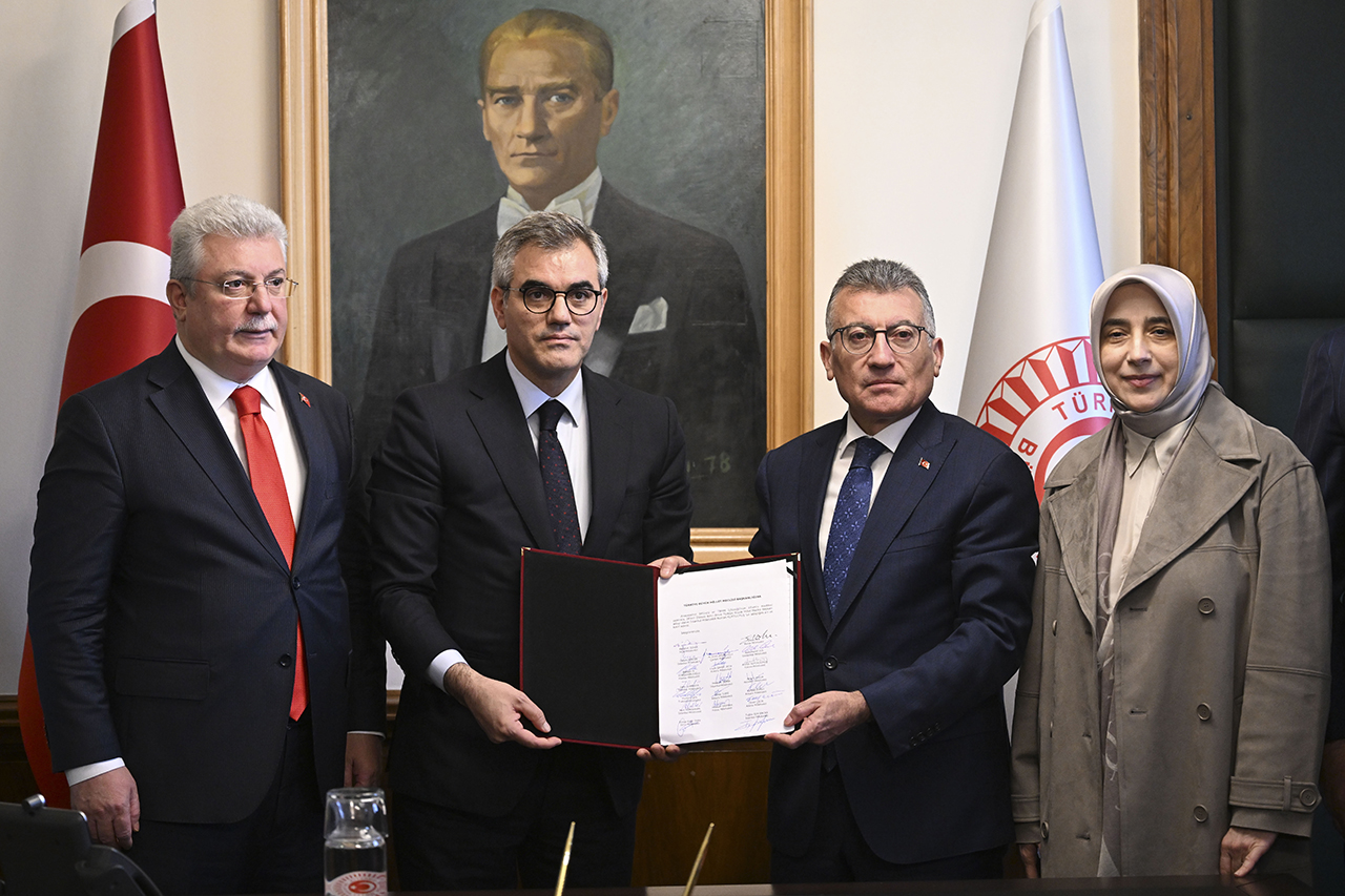 Ak Parti Başvuru 2