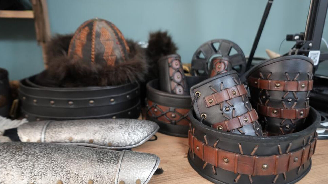 Game Of Thrones Vikings Kudus Fatihi Selahaddin Eyyubi Unlu Dizilerin Kostumleri Bilecikte Uretiliyor 17477341469041 4