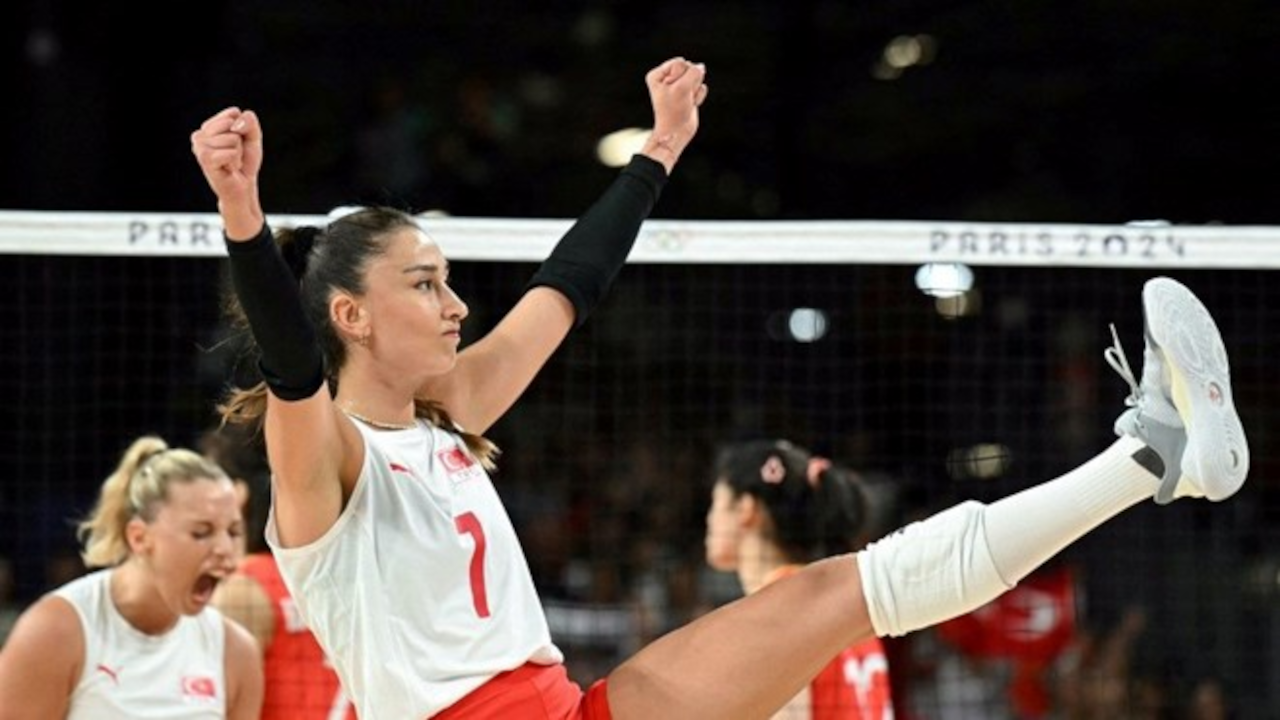 Hande Baladın