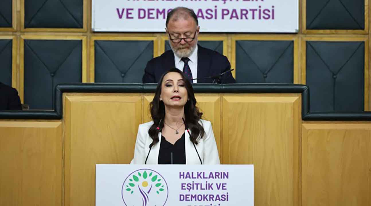 690X450Cc Ank 03 06 2025 Tulay Hatimogullari Meclis Partisinin Grup Toplantisiwii2