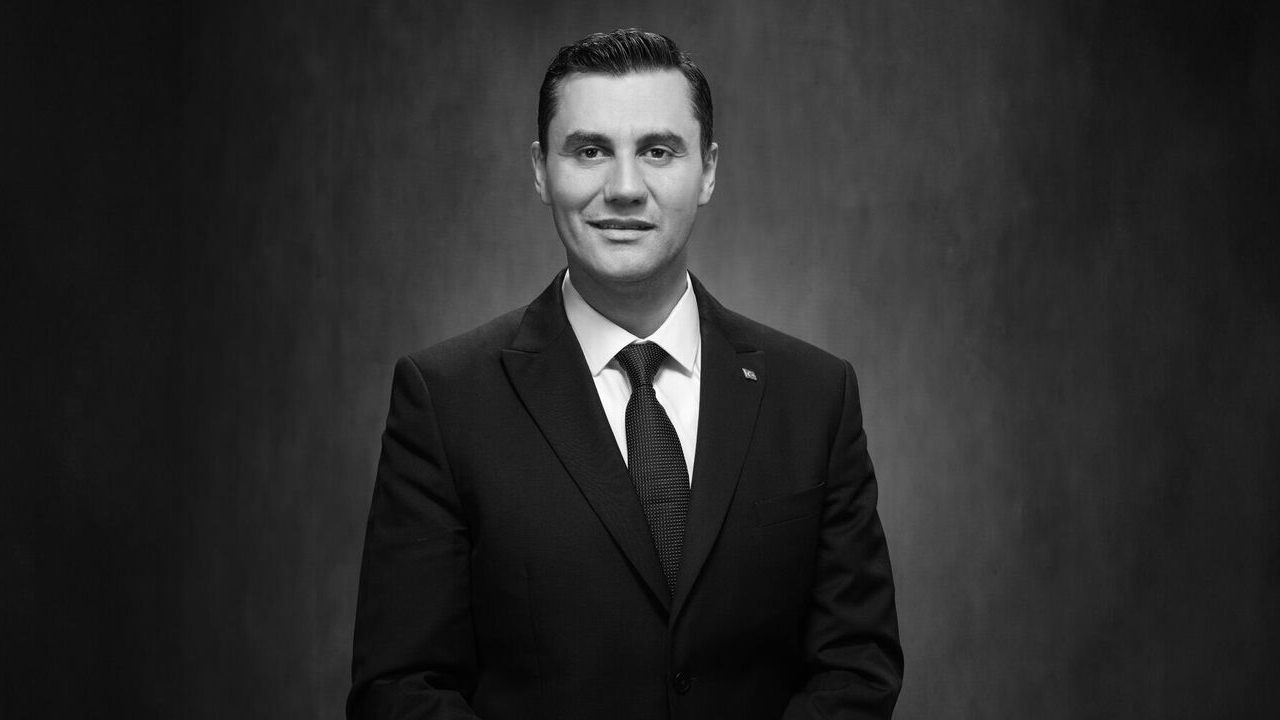 Ferdi Zeyrek-1