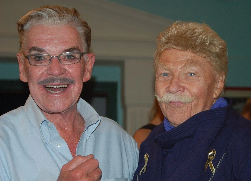 Jackbettsriptaylornov10 Yfpx