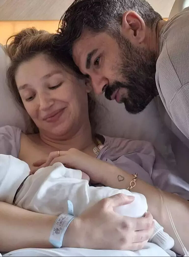 Oyuncu Ruzgar Aksoy Baba Oldu Cocuguna Verdigi Isim Dikkat Cekti 17496279499391 1