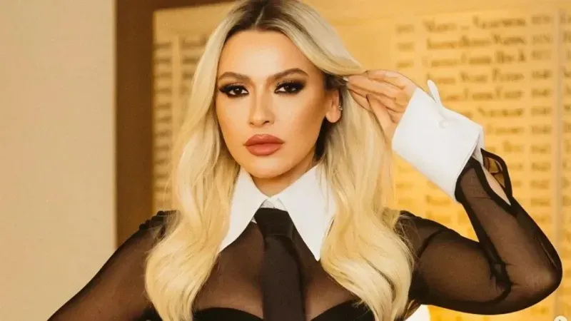 Hadise1-11