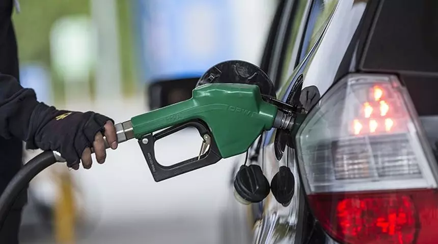 Akaryakit Benzine Zam Mi Geliyor Motorin Zam 1