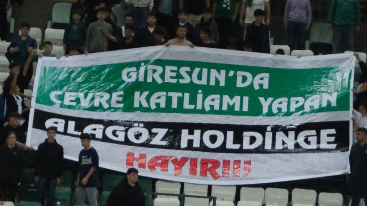 Akpli Vekilin Maden Sirketi Tribunde Protesto Edildi