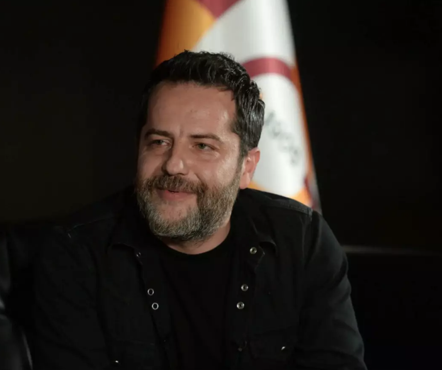 Erden Timur, "Federasyon da bu konuyu genişleterek, dahil olan kişiler, kulüpler ne varsa; puan silme, ligden düşürülme gibi bir sürü örneği var. Bu iş samimiyet, cüret ve cesaret işi. Bunun da artık bu noktadan sergileneceğine inanıyorum" dedi.