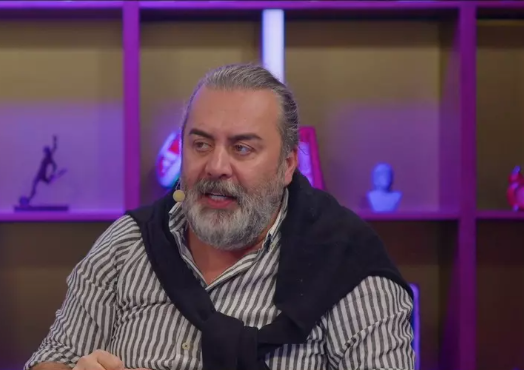 Emre Bol, "Hep bir şeylerden kuşkulanmıştık. Bu hakem bu kararı verdiğinde, ya kötü niyetli olmalı ya da bu işi hiç bilmemeli diye yorumlar yapmıştık. Hepsi şeytan gibiymiş. Bir bataklığın içerisindeyiz. Bu şeytanların takımı olur mu? Bunların takımı dolar. En çok oynadıkları bahisler birincisi korner ikincisi ilk golü kim atar?" diye konuştu.