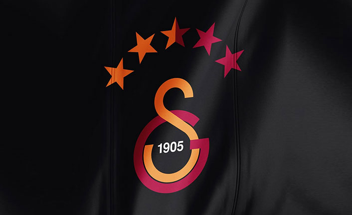 Sayın Hacıosmanoğlu'nun öncülüğünde yürütülen bu çalışmayı Türk futbolu adına önemli bir dönüm noktası olarak değerlendiriyoruz.
Türk futbolunun itibarı, adaleti ve güveni her şeyin üzerindedir. Federasyonun, bahis hesapları tespit edilen hakemlerin isimlerini, bu kişilerin yönettiği maçları ve oynadıkları bahislerin kapsamını şeffaf biçimde kamuoyuyla paylaşmasının büyük önem taşıdığına inanıyoruz.
Galatasaray Spor Kulübü olarak bu sürecin sonuna kadar takipçisi olacağız. Türk futbolunun karanlık noktalarının bir bir aydınlatıldığı, adaletin sahaya yansıdığı bir düzenin inşası için üzerimize düşen her sorumluluğu üstlenmeye hazırız.
Kamuoyuna saygıyla duyurulur."