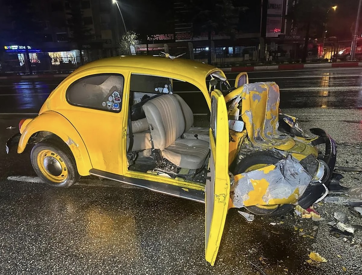 S 6A480168990E9Be825868Dec9Ff88D21D1A350C7