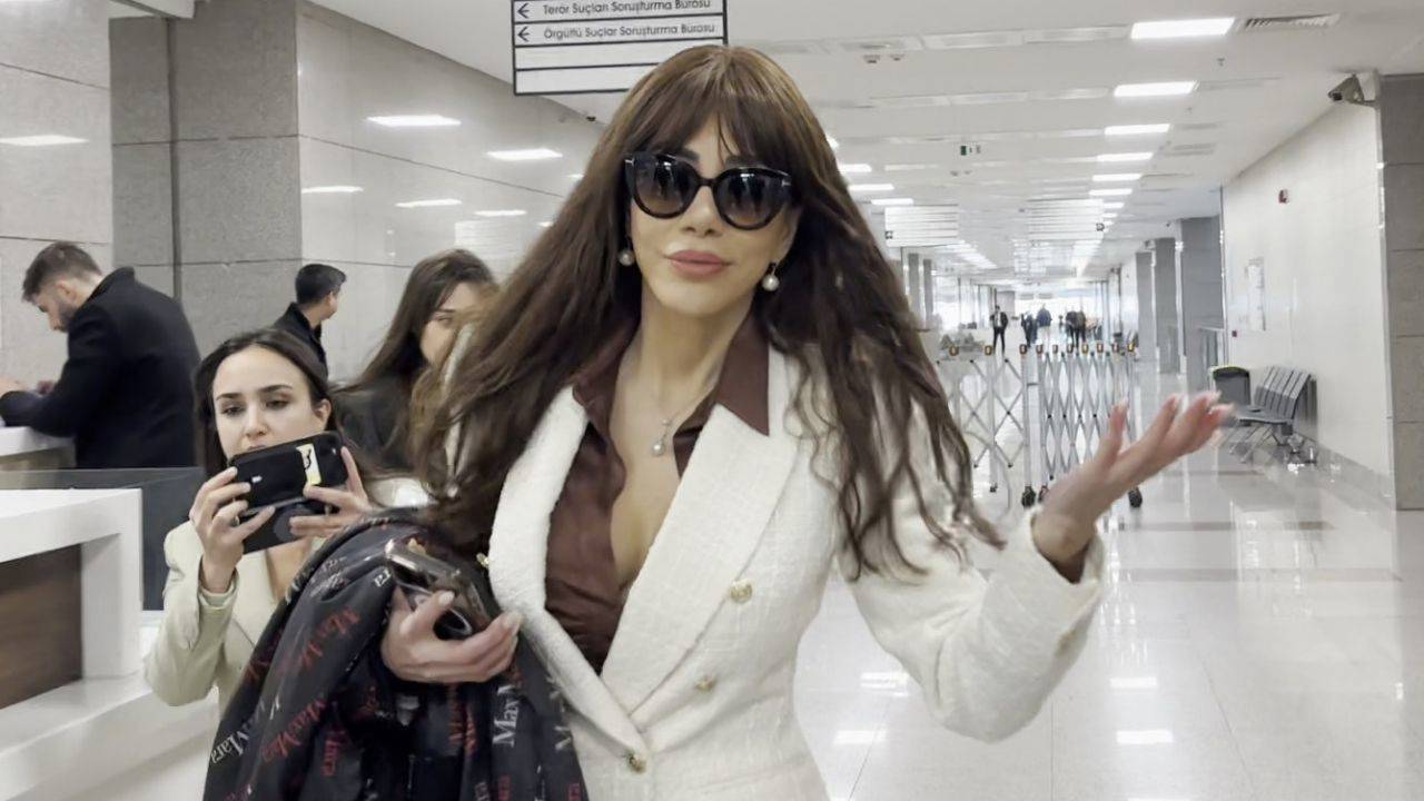 Ela Rumeysa Cebeci Ifade Vermek Icin Adliyede