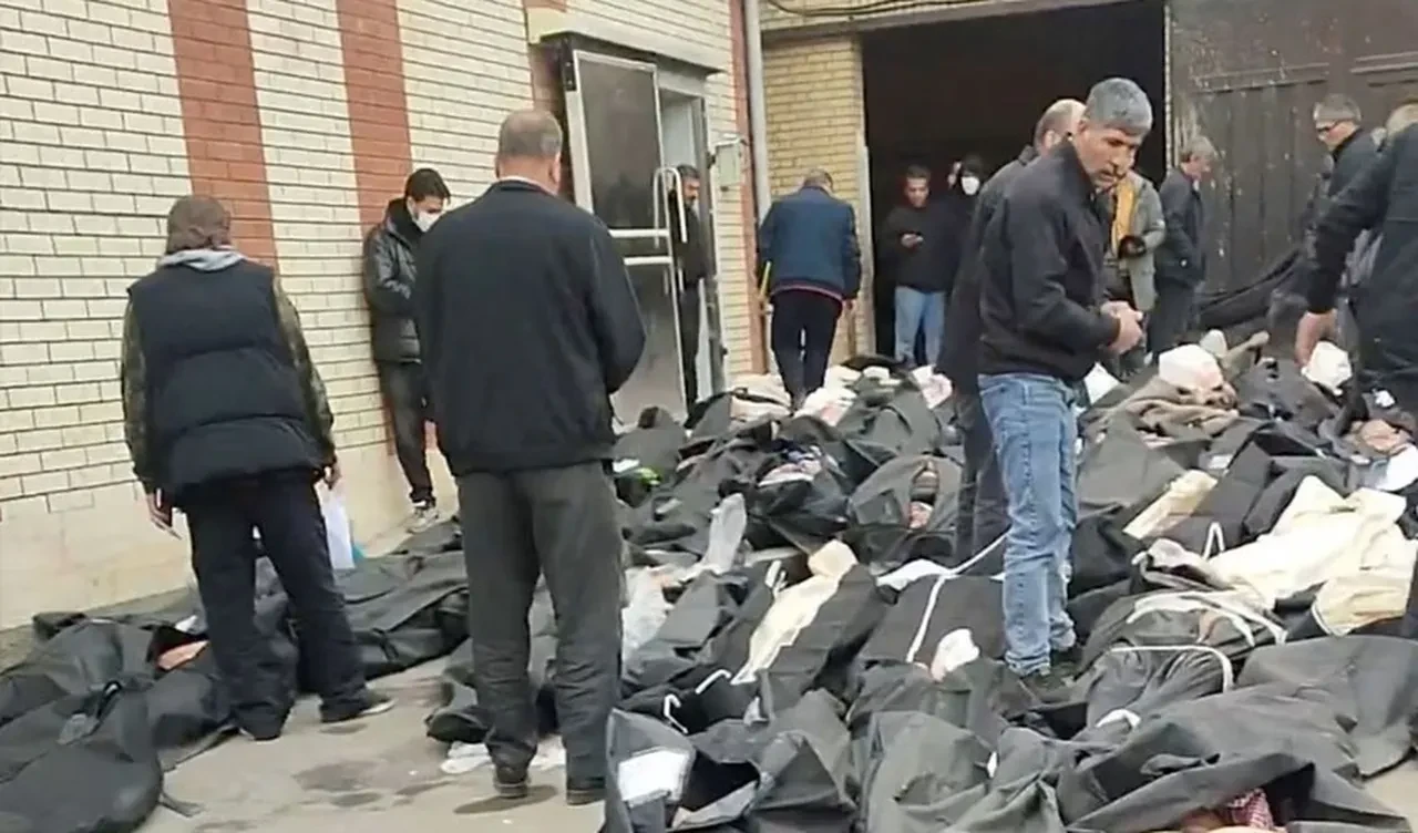 Iran Krizi Firsata Cevirdi Protestocularin Naaslari Ucret Karsiligi Teslim Ediliyor 3276862 202601161439 2