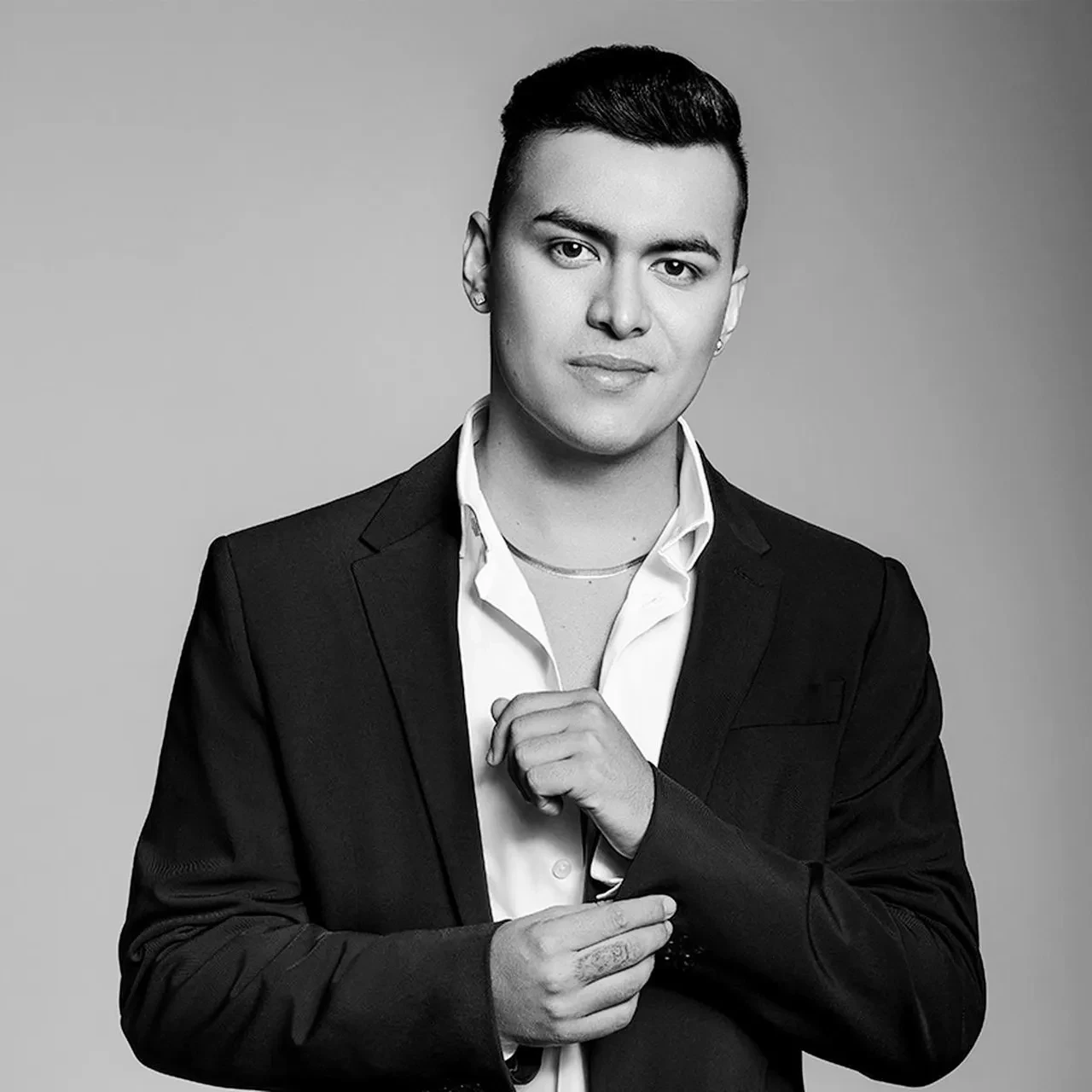 Kolombiyada Ucak Kazasi Unlu Sarkici Yeison Jimenez Ile Birlikte 6 Kisi Can Verdi 3275781 202601110701 3