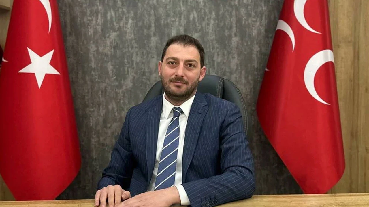 Mhpde Skandallar Bitmiyor Mhpli Il Baskani Kadinin Burnunu Kirdi G0Sn