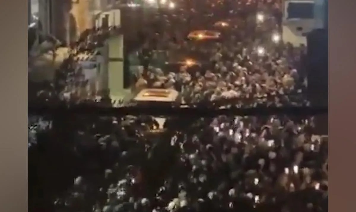 S Be18Fb40Badf72396Efdc7D1761A9Bc35B75Cdf7