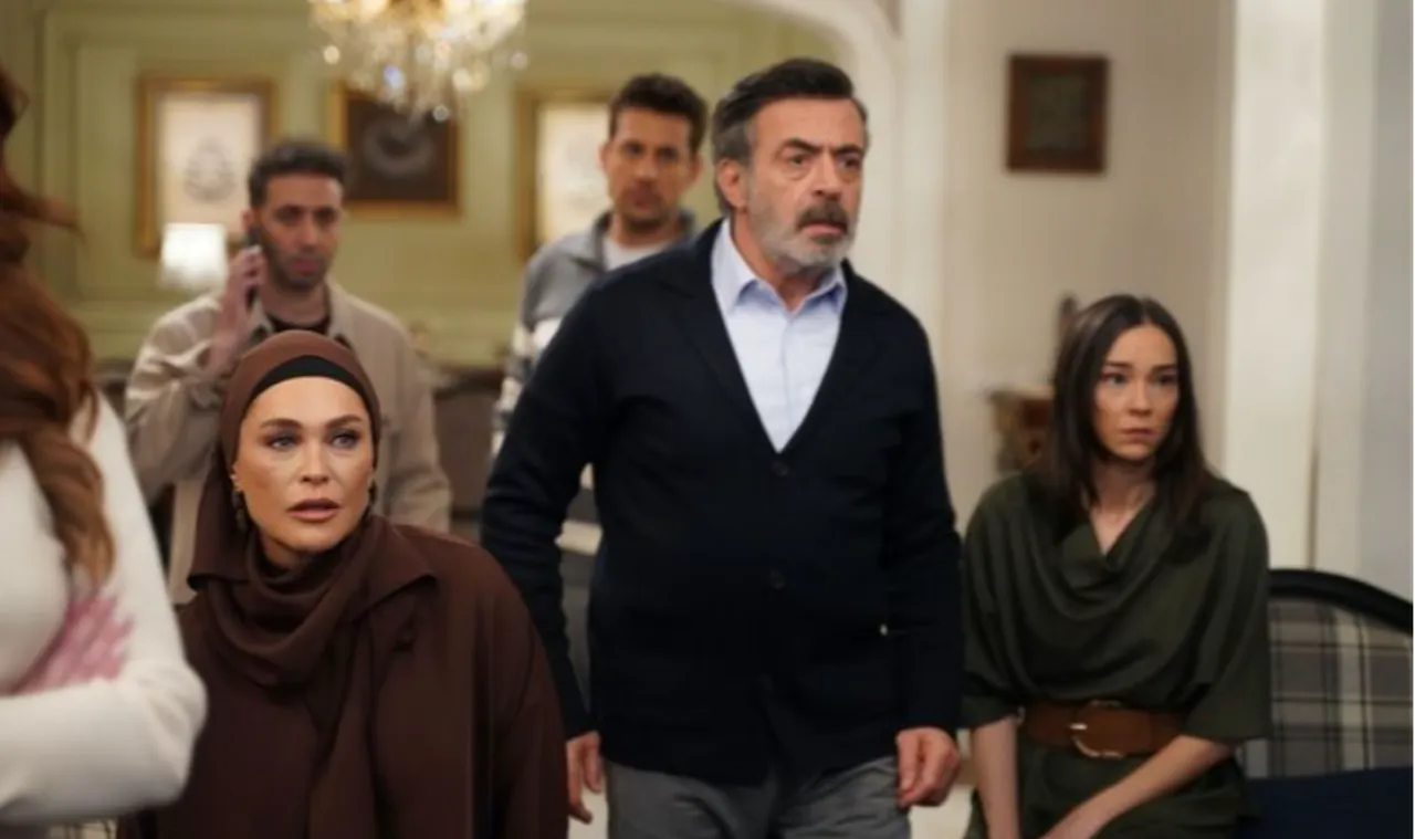 Ayni Yagmurun Altinda Oyunculari Kim Dizinin Yayin Tarihi Gundemde 1761058 202601051744 20260105174454 1