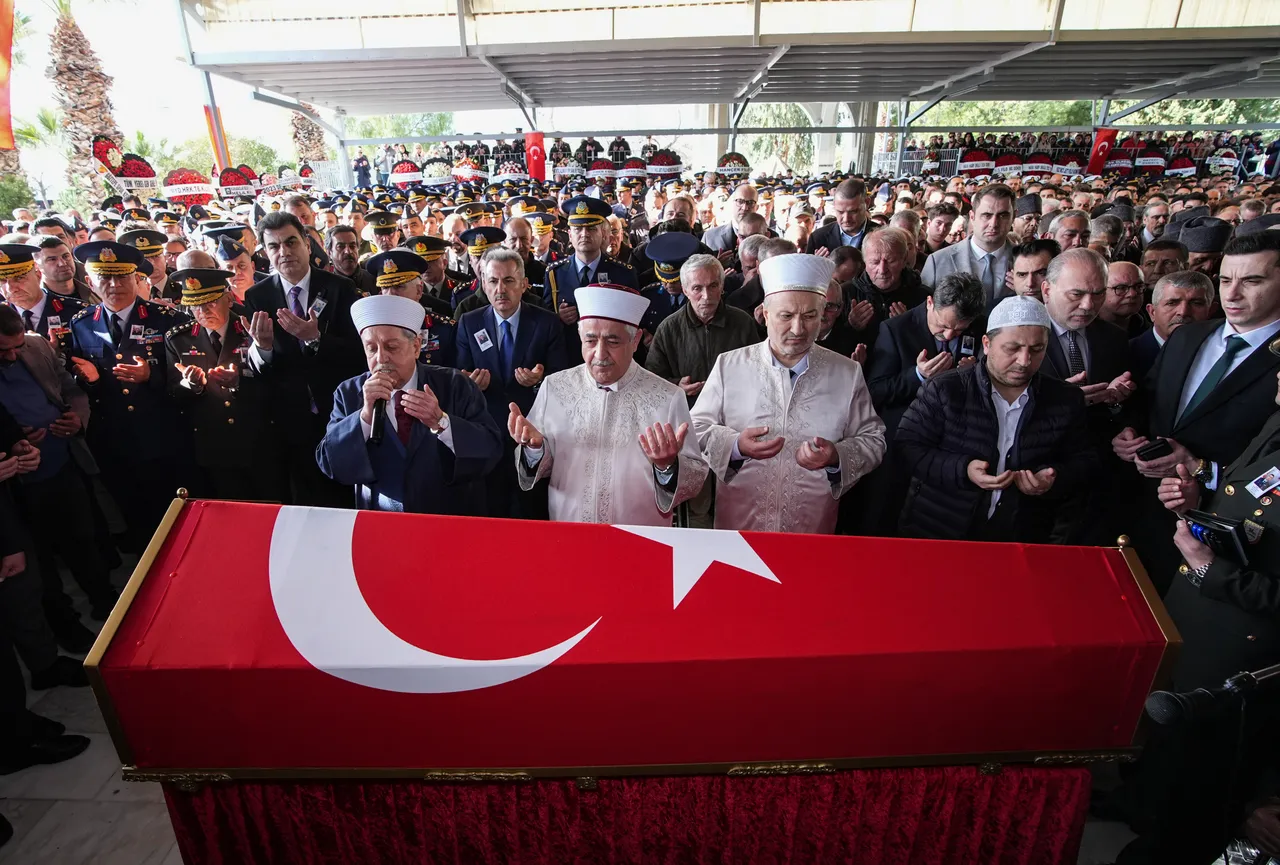 Sabahat Akkirazin Sehidimizle Ilgili Cemevi Iddiasi Yalanlandi 1773522 202602261509 20260226150903 1