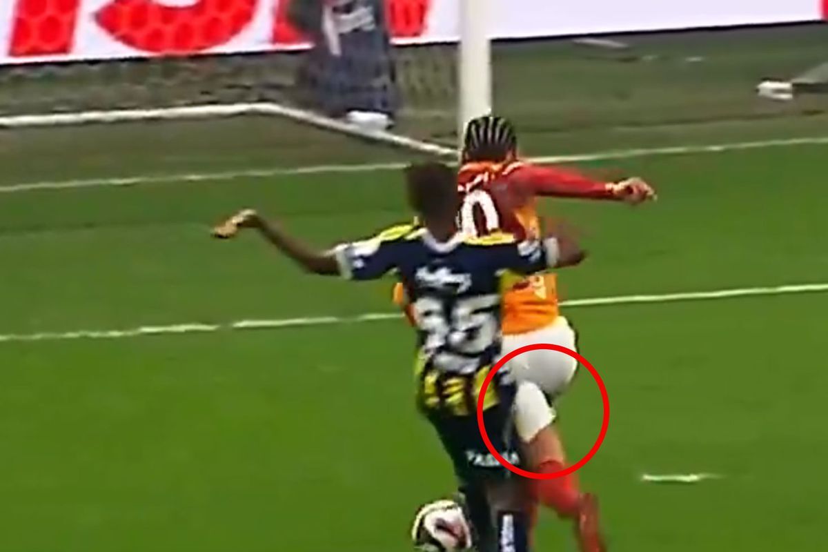 Galatasaray Leroy Sane Ile Penalti Bekledi Ee750Cf815 Amp
