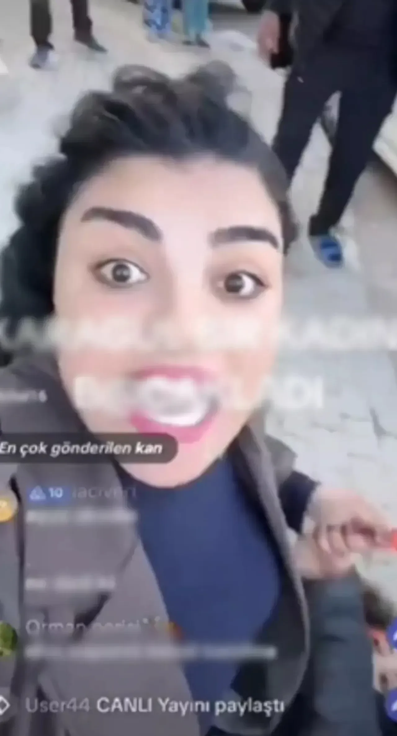 Tiktok Fenomeni Karagul Sokak Ortasinda Bir Kadini Yuzunden Bicakladi Ellerinden Kan 3295456 202604200754 2