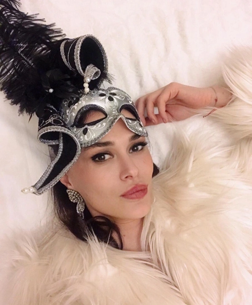 Ayse Hatun Onal 6 Yil Sonra Geri Do Zem2