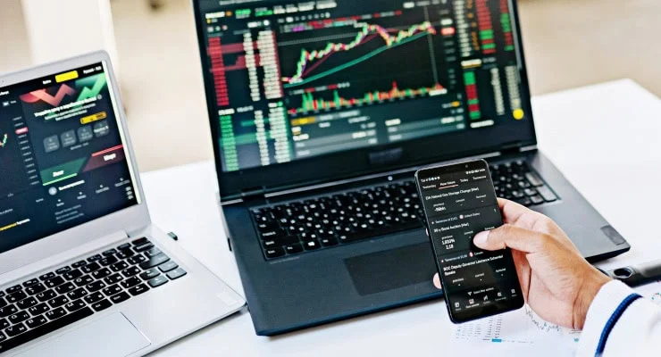 2025 10 06 Yatirim Tavsiye Borsa Hisse Pexels