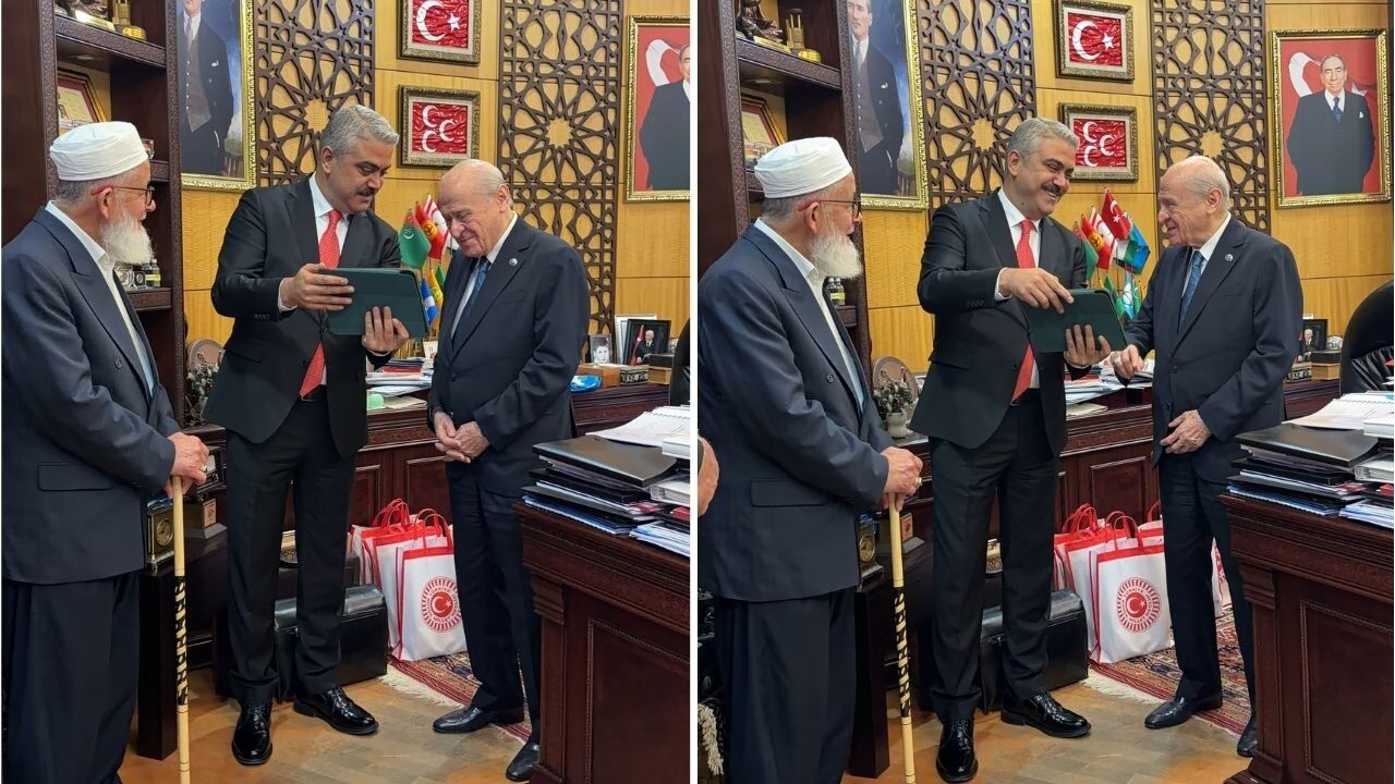 Devlet Bahceliden Pozantidaki Millet Bahcesine Ferdi Tayfur Icin Cinar Agaci Talimati 1816864 202609181059 20260918105914 1